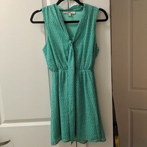Forever 21 - Cute Dress DONATING @ END OF THE YR